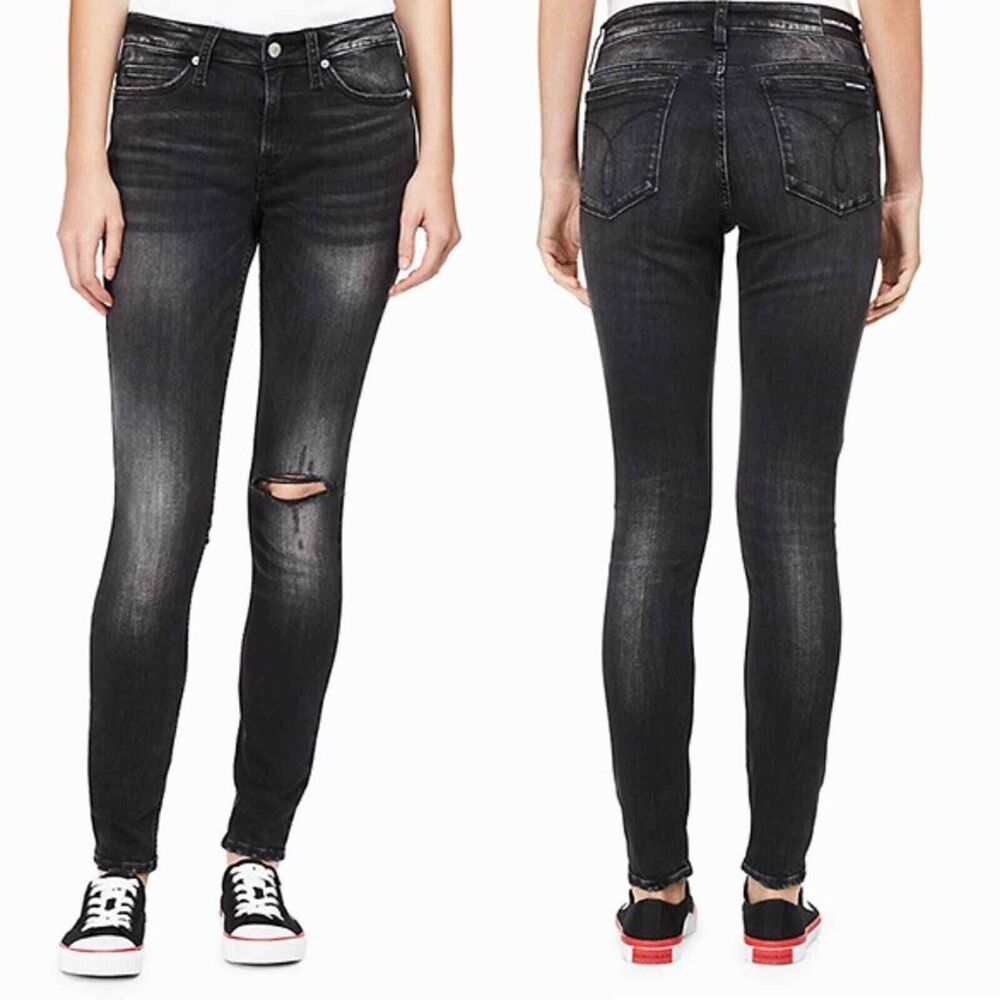 Calvin Klein Women's Mid Rise Super Skinny Ripped Distressed Skinny Jeans 26x30